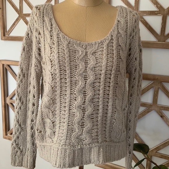 Free People Sweater - Picture 1 of 3